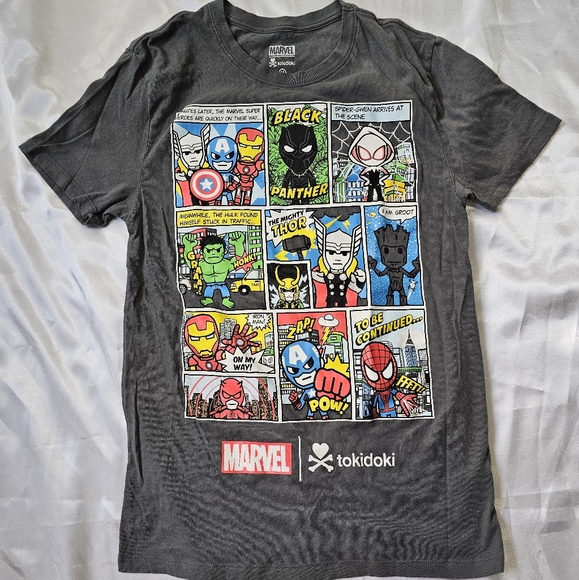 2017 Marvel × Tokidoki T-shirt 🦄 - Picture 2 of 6